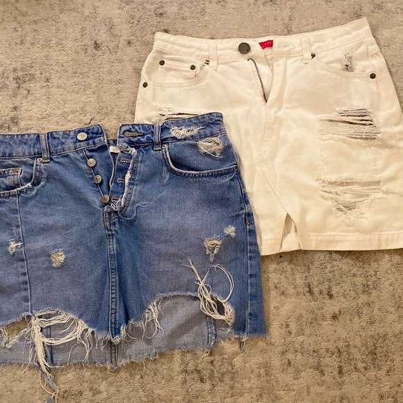 SOLD - Picture 2 of 4